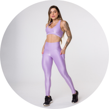 02 top fitness canelado com bojo removivel cruzado nas costas lilas