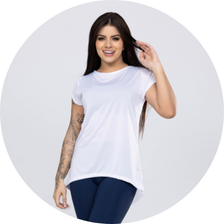 02 blusa dry fit preta com manga branca